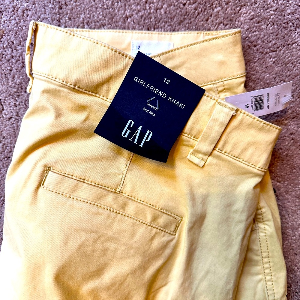 Gap Girlfriend Khaki